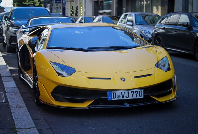 Lamborghini Aventador LP770-4 SVJ