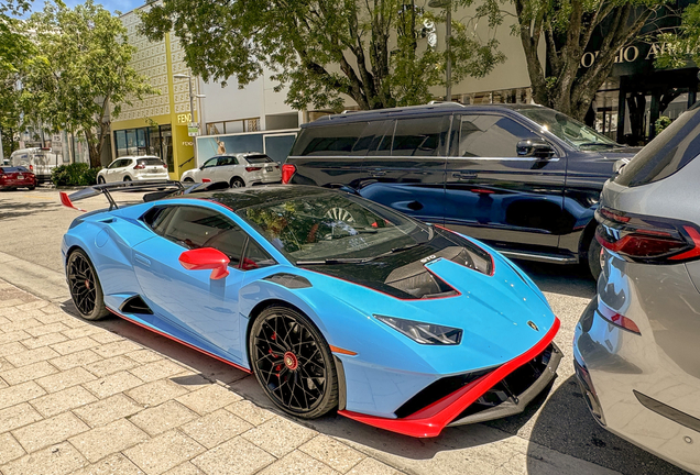 Lamborghini Huracán LP640-2 STO