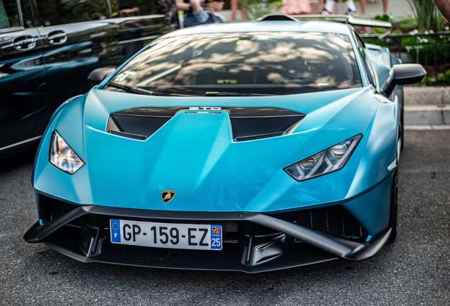 Lamborghini Huracán LP640-2 STO