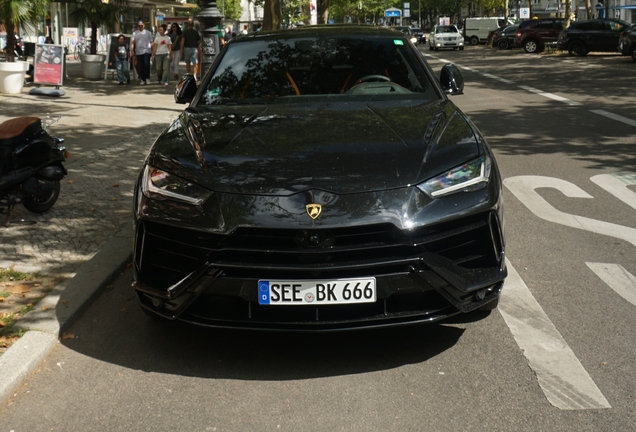 Lamborghini Urus S