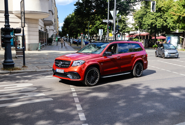 Mercedes-AMG GLS 63 X166