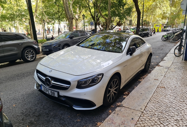 Mercedes-Benz S 63 AMG Coupé C217