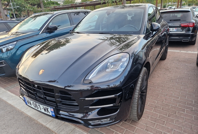 Porsche 95B Macan Turbo