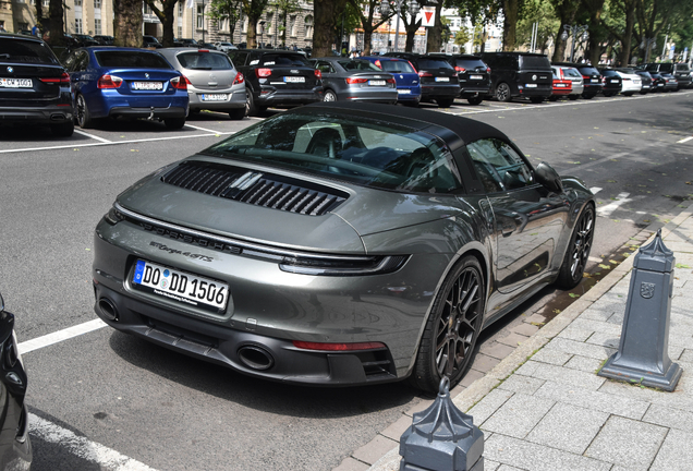 Porsche 992 Targa 4 GTS