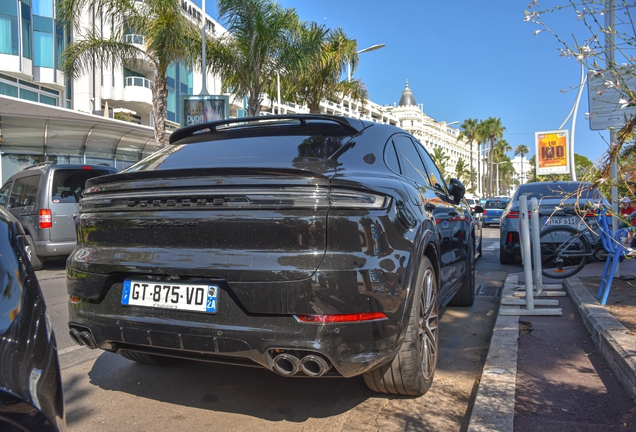 Porsche Cayenne Coupé Turbo E-Hybrid