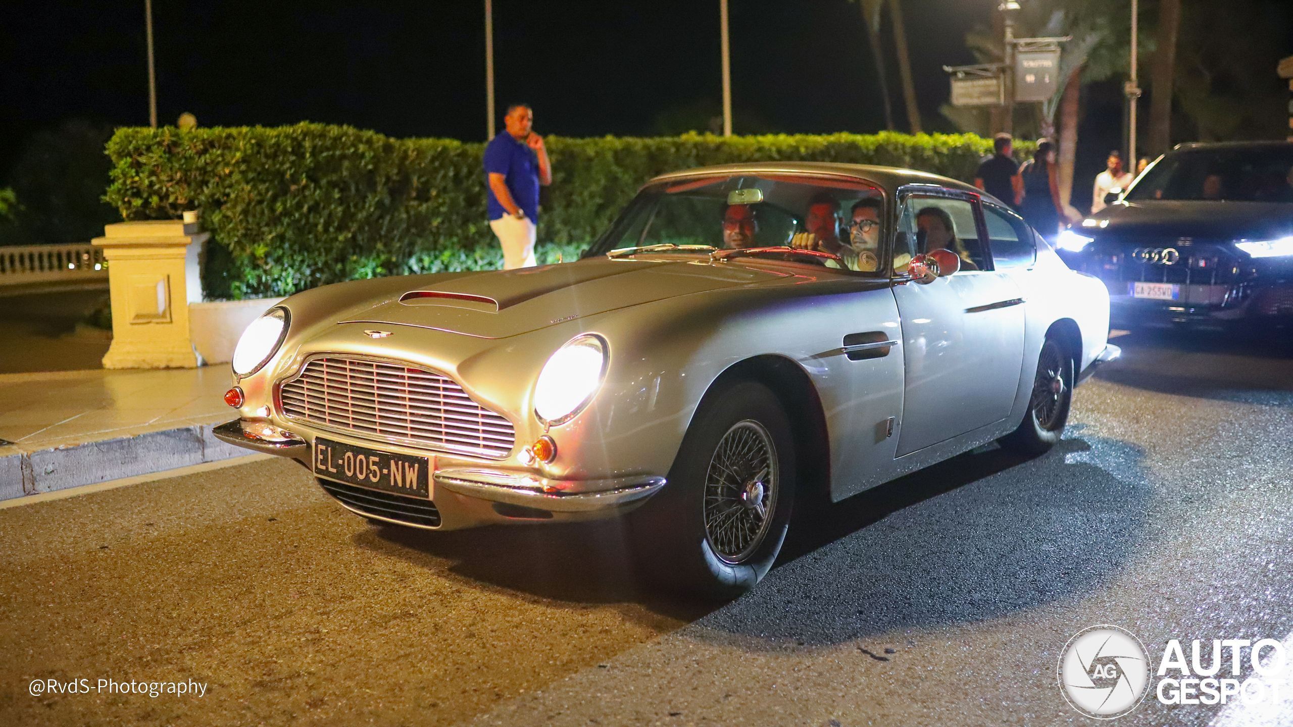 Aston Martin DB6 MKI