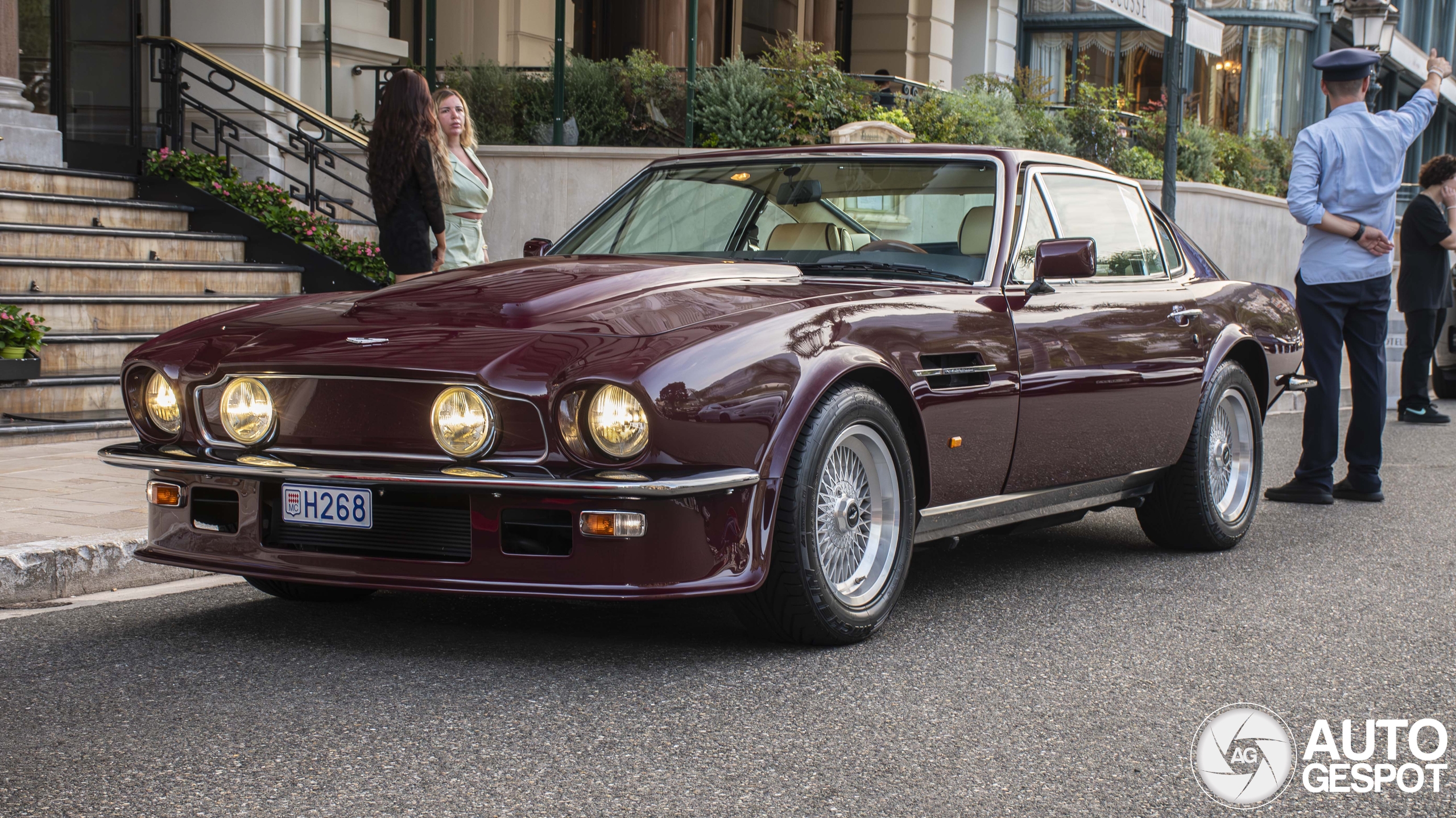 Aston Martin V8 Vantage 1977-1989