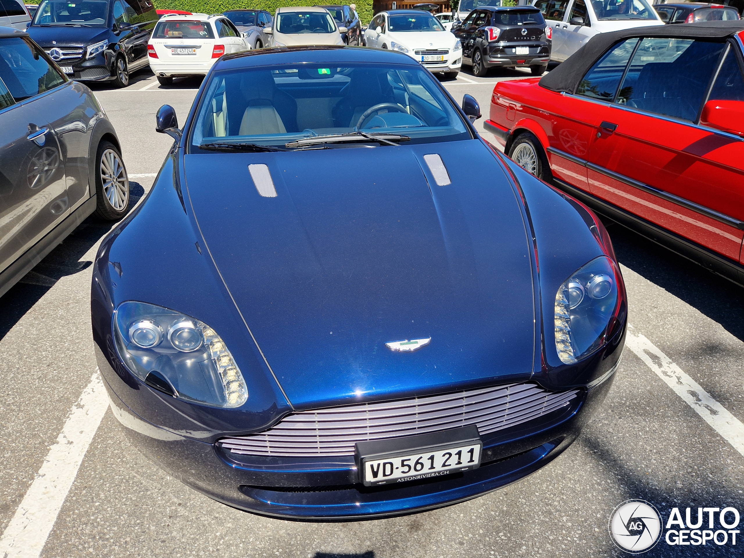 Aston Martin V8 Vantage