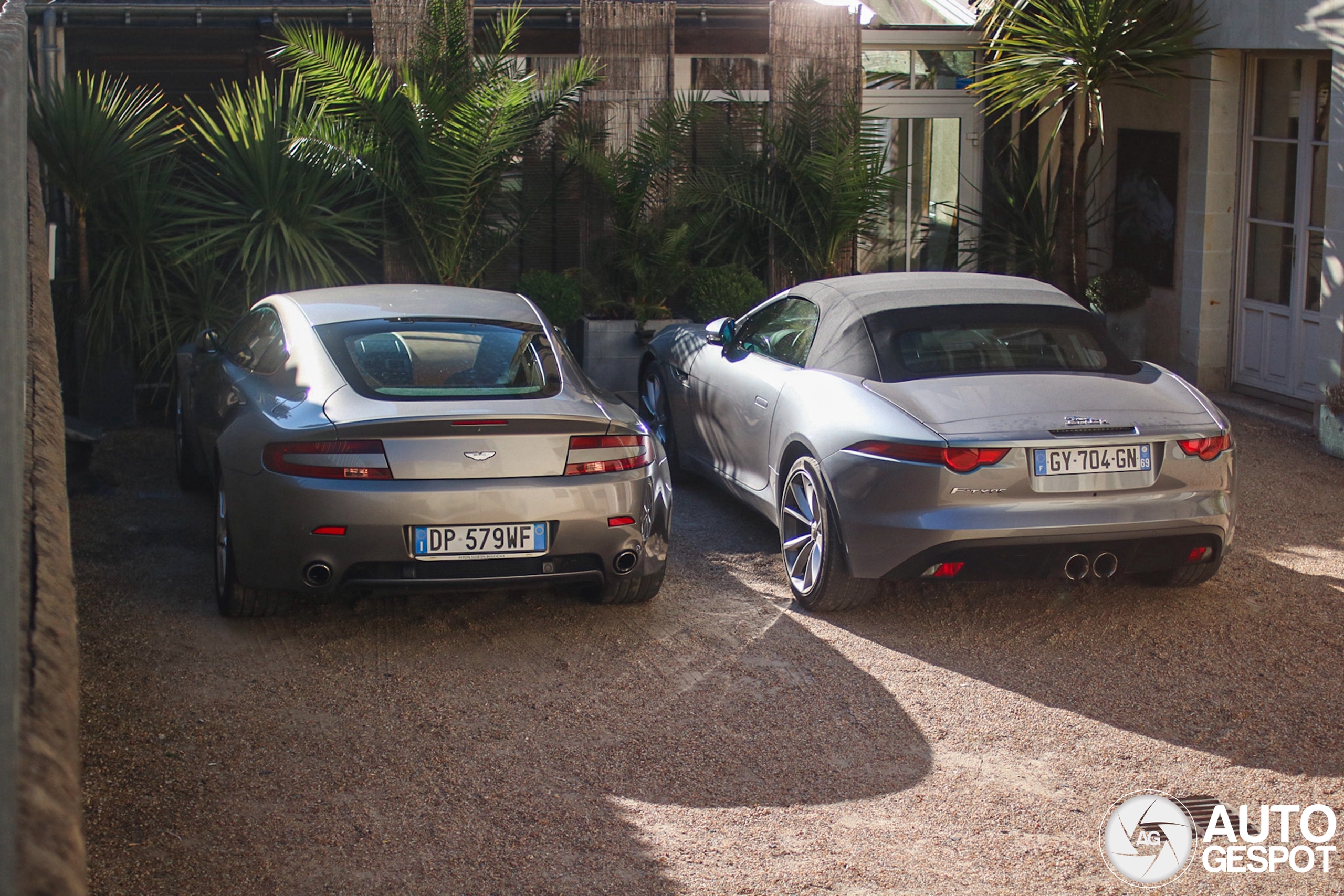 Aston Martin V8 Vantage