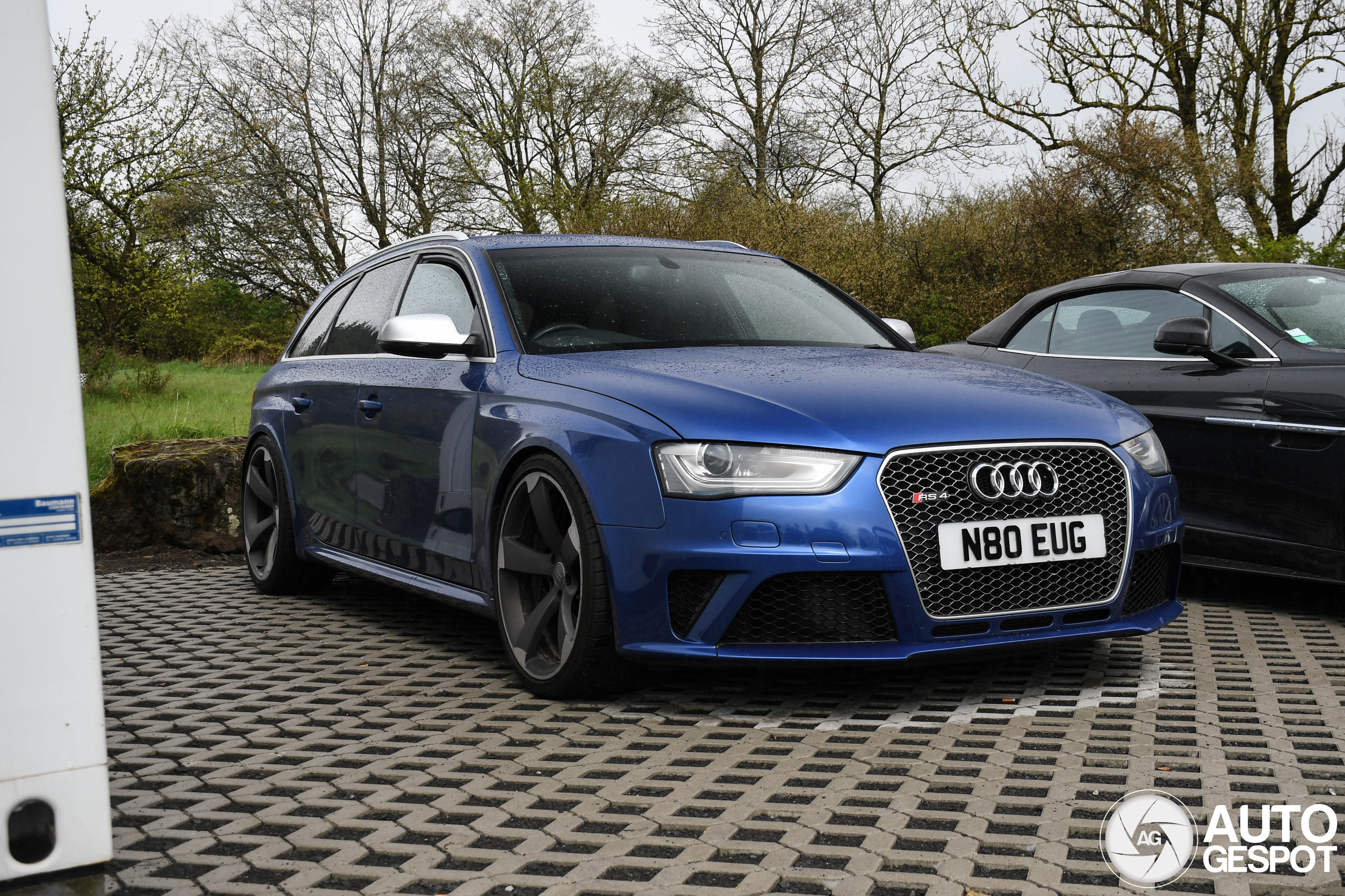 Audi RS4 Avant B8