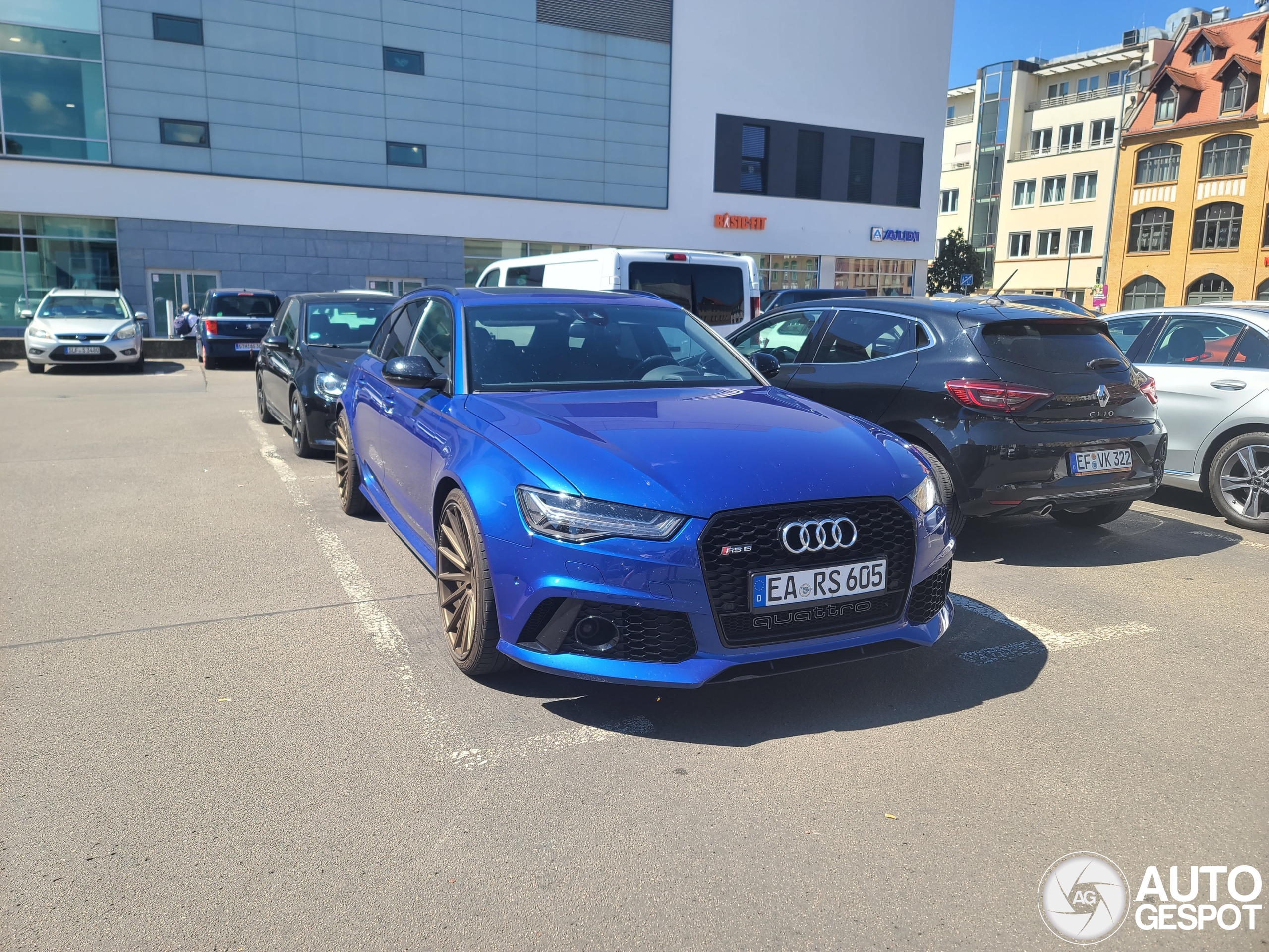 Audi RS6 Avant C7 2015