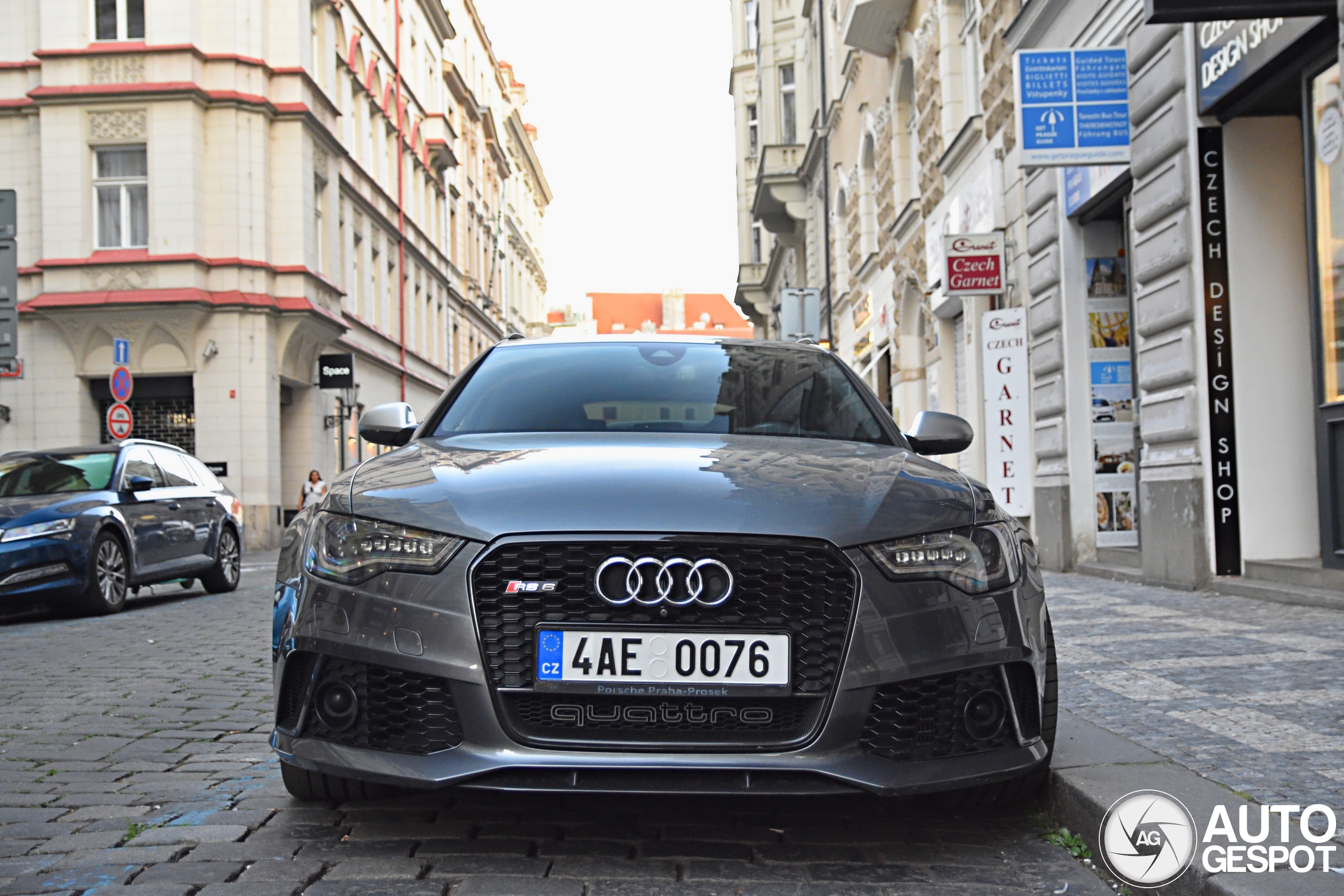 Audi RS6 Avant C7