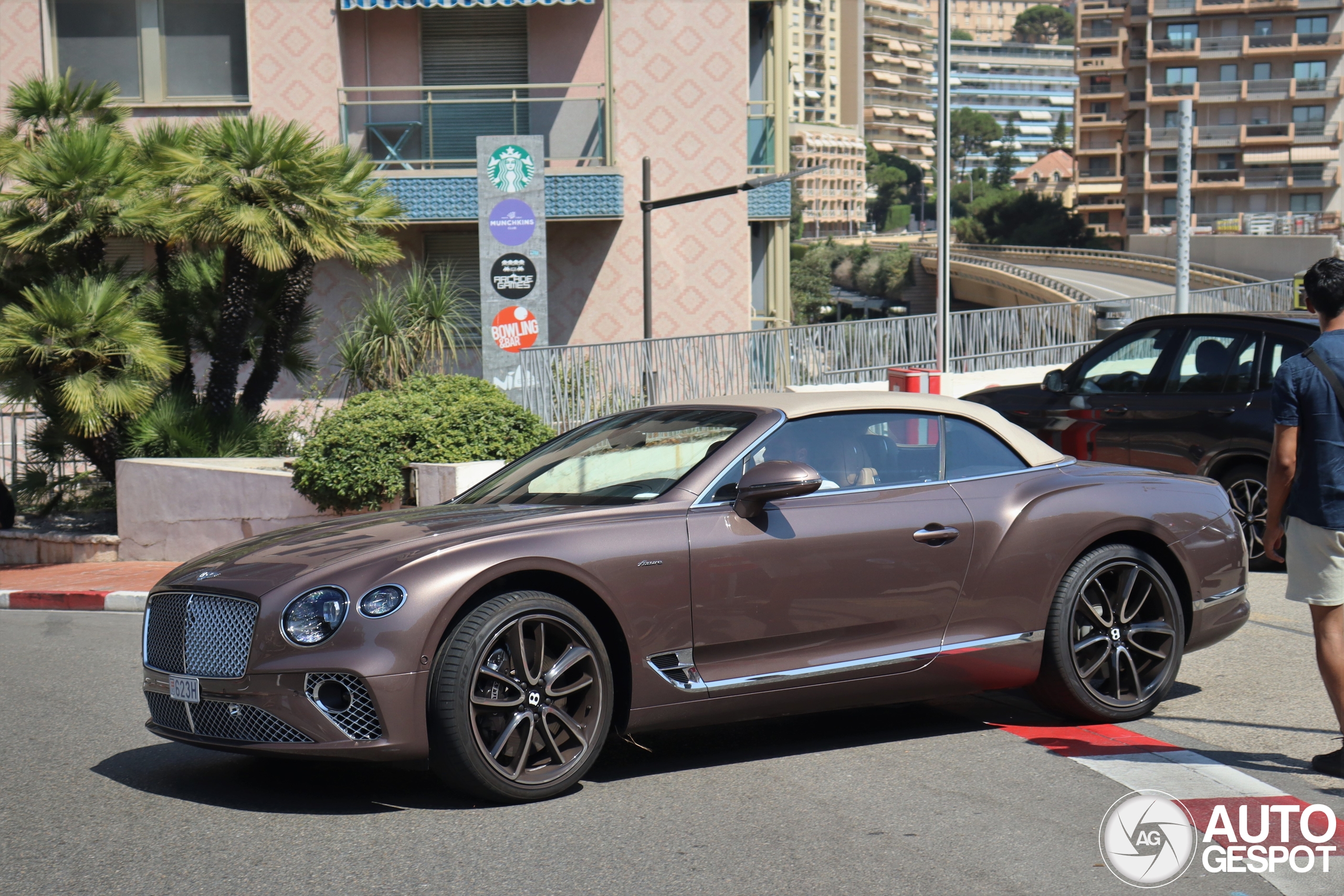 Bentley Continental GTC V8 Azure