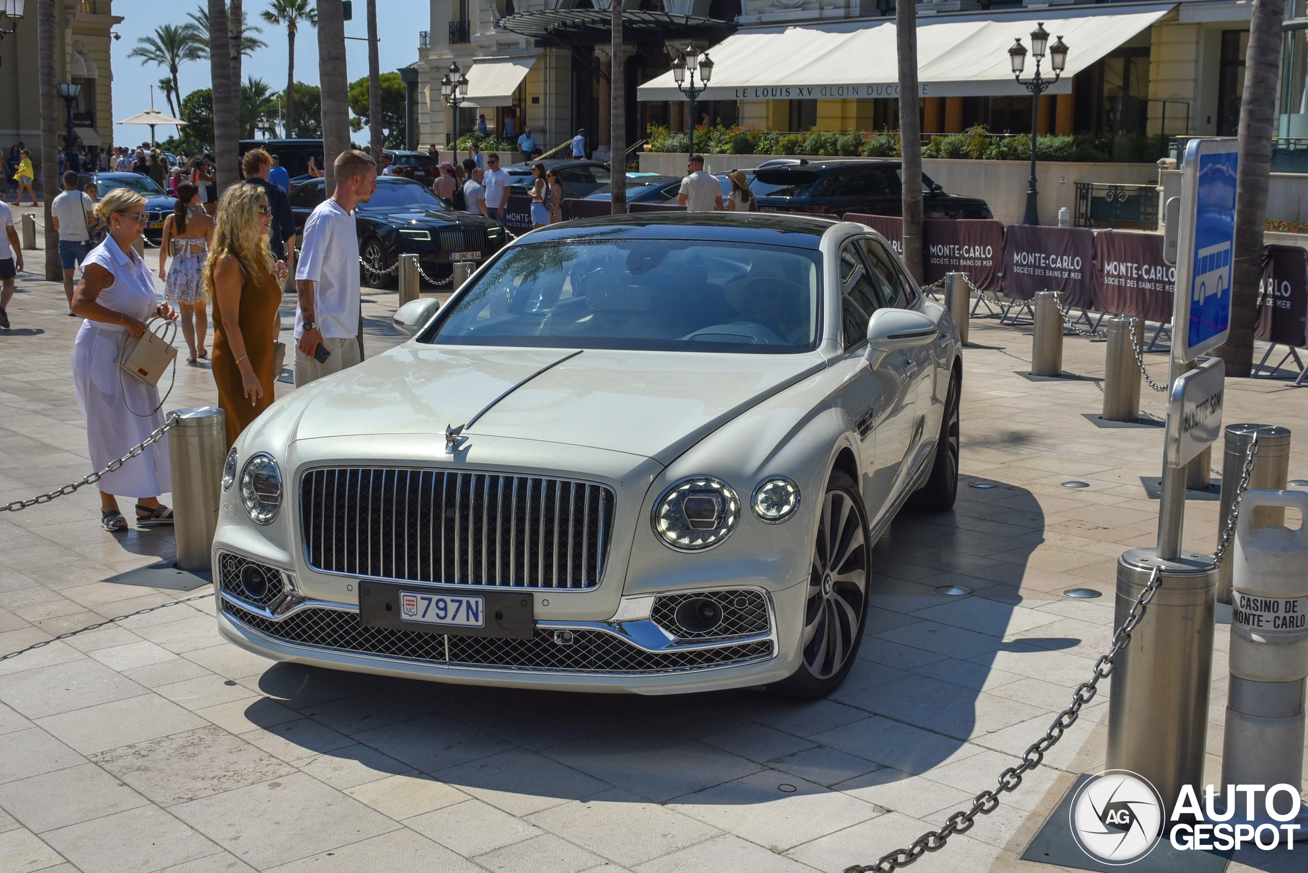 Bentley Flying Spur V8 2021