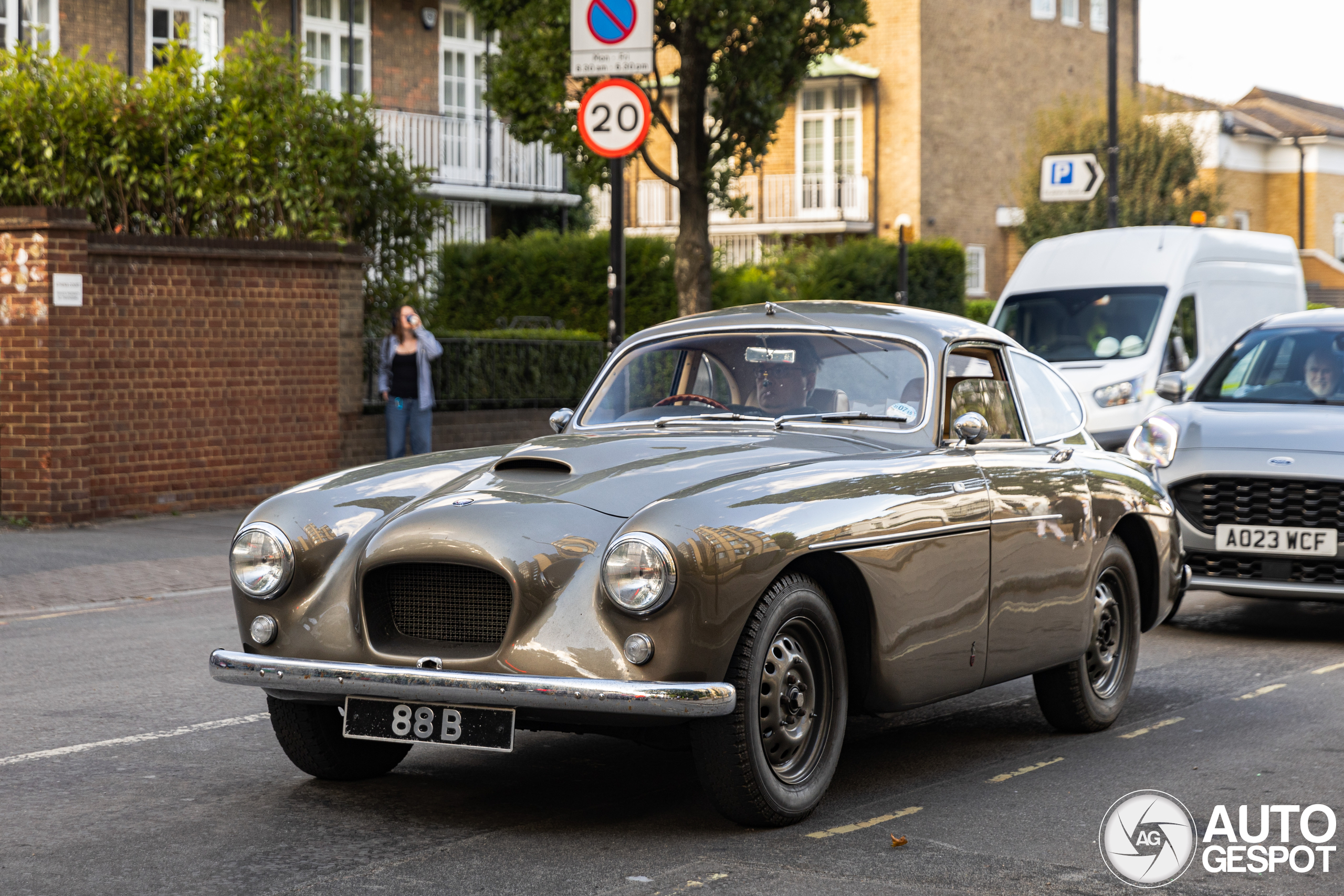 Bristol 404