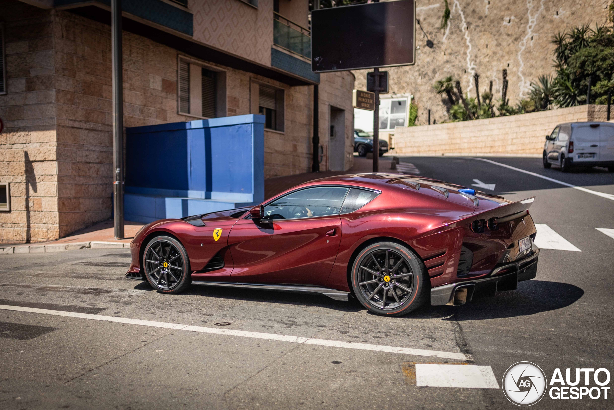 Ferrari 812 Competizione