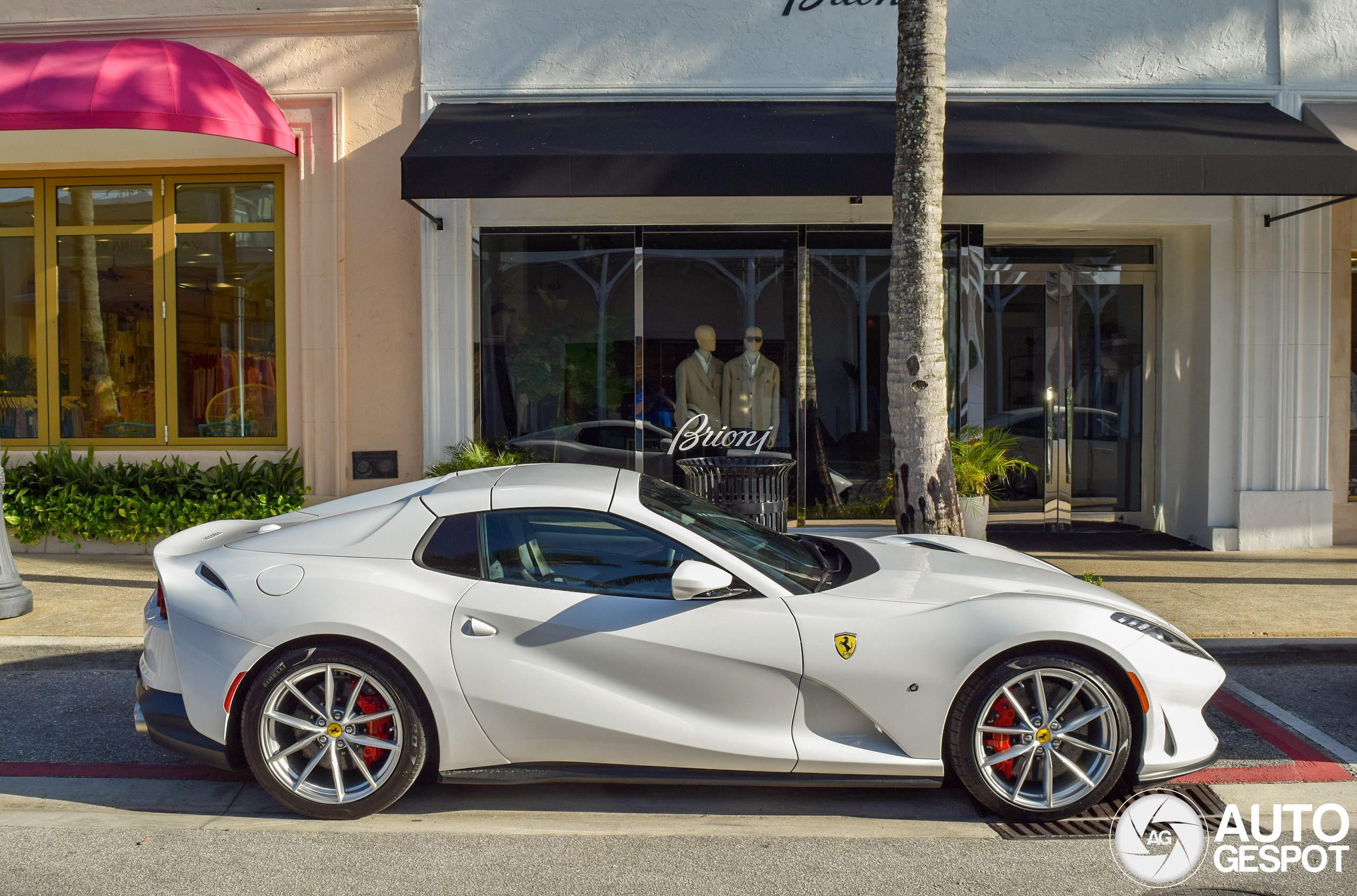 Ferrari 812 GTS