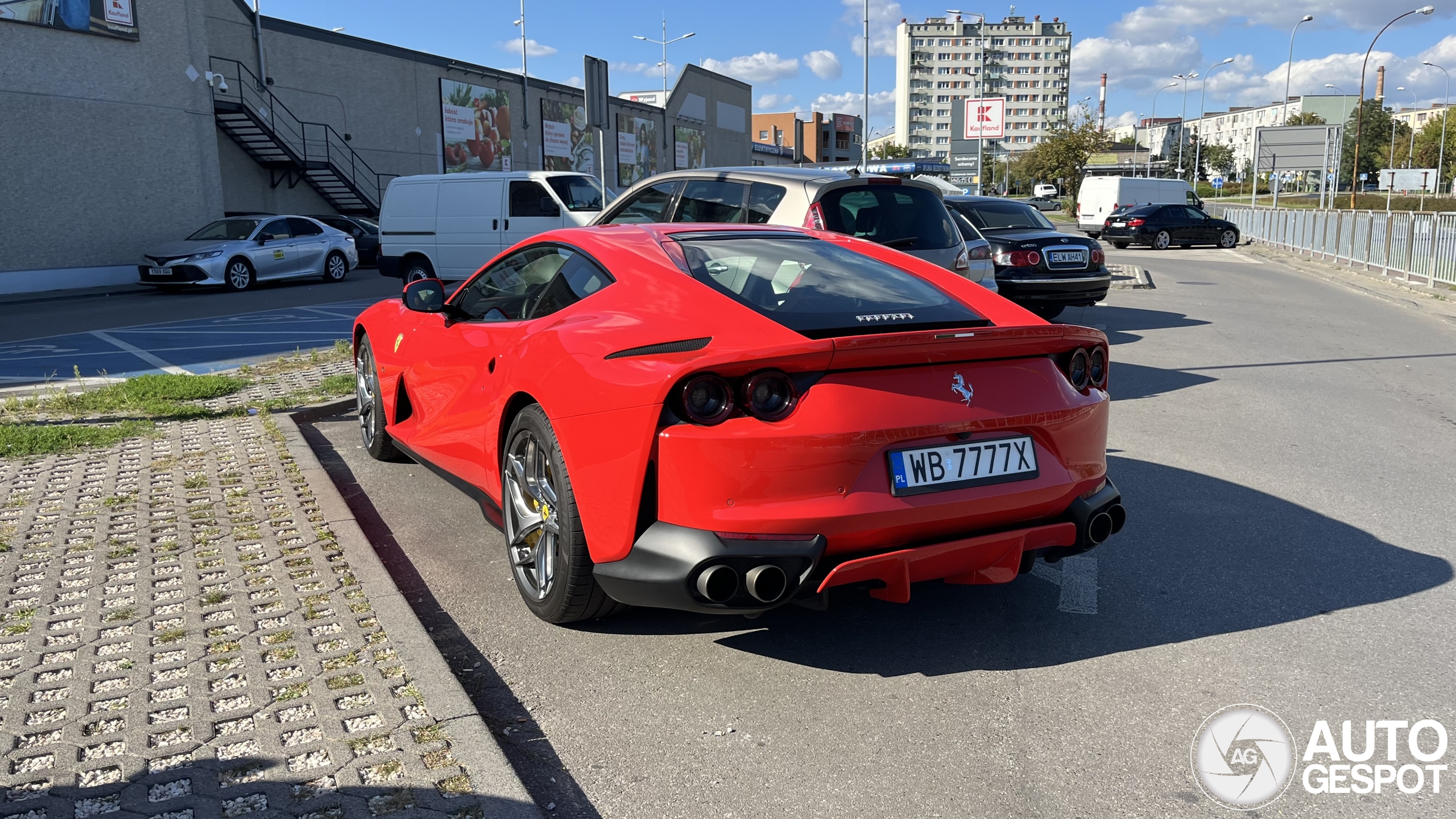 Ferrari 812 Superfast