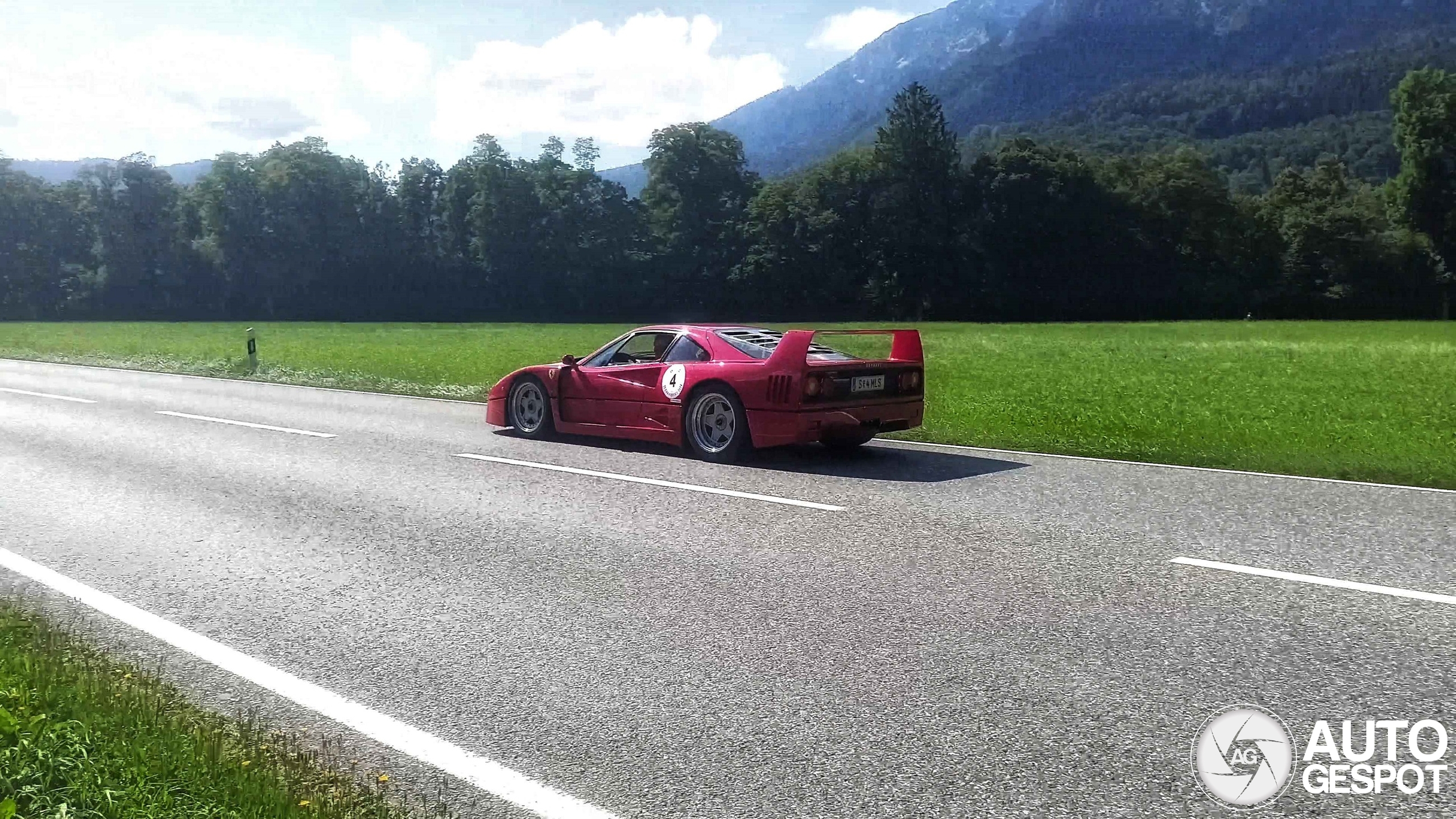 Ferrari F40