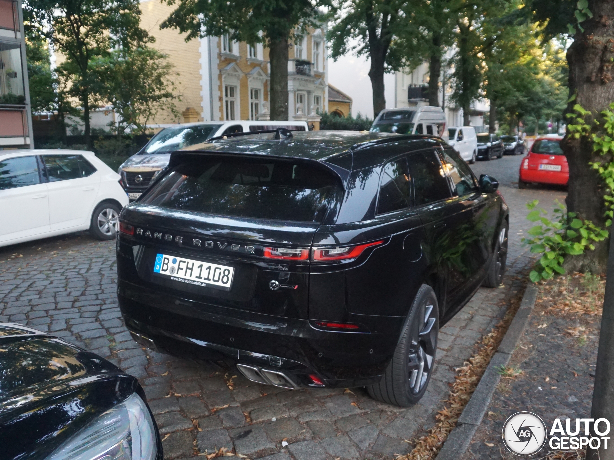 Land Rover Range Rover Velar SVAutobiography