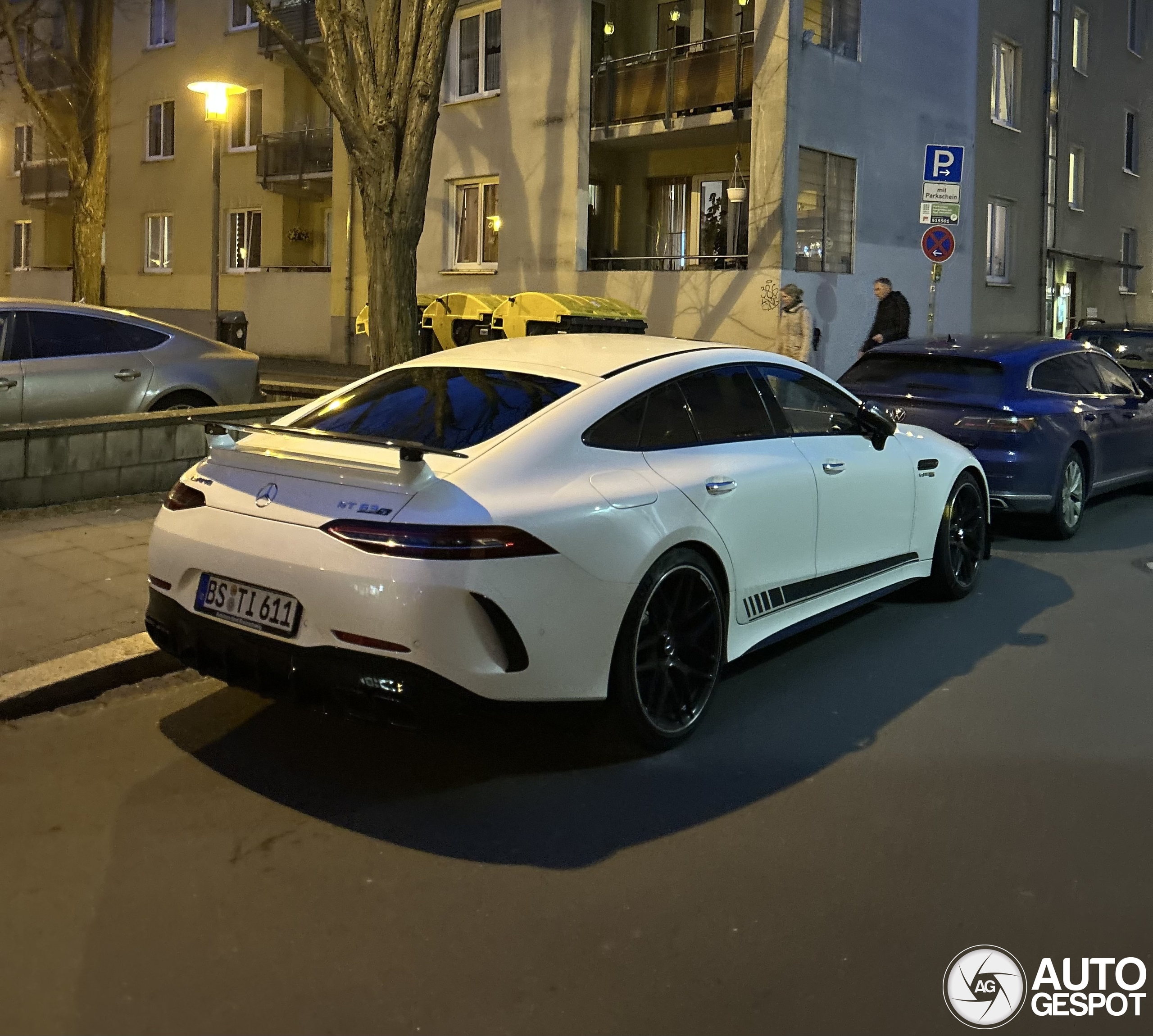 Mercedes-AMG GT 63 S X290