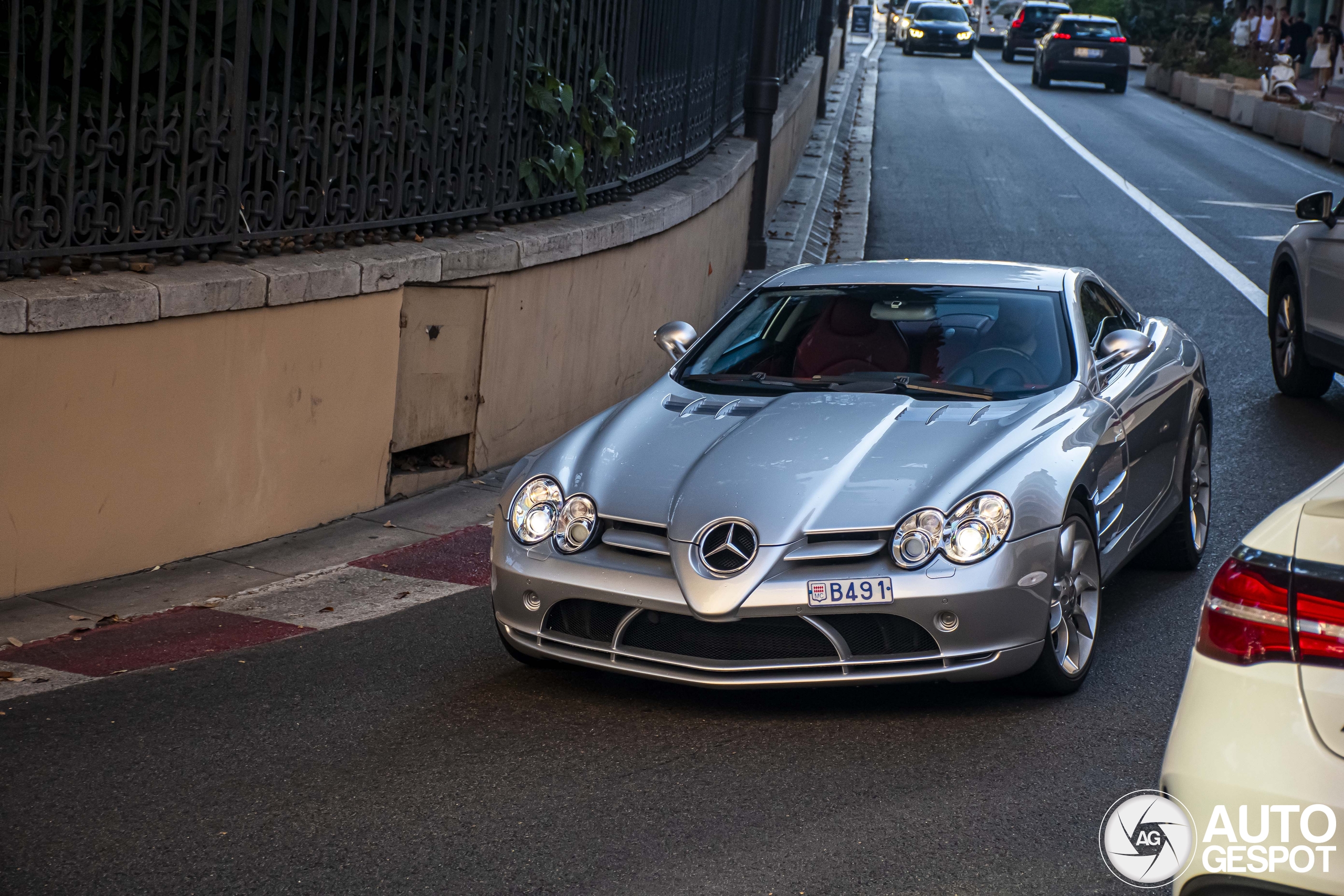 Mercedes-Benz SLR McLaren