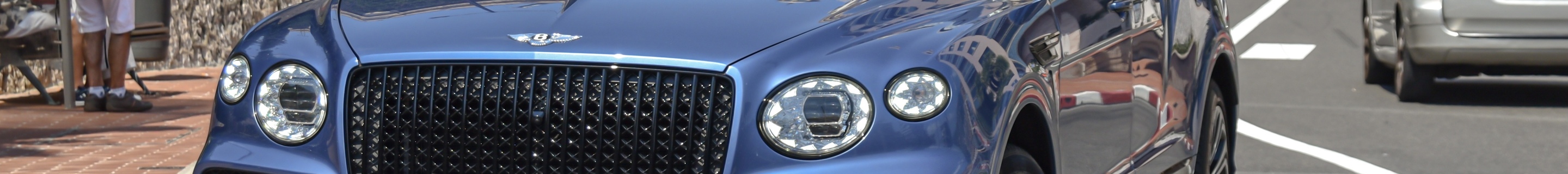 Bentley Bentayga Azure EWB First Edition