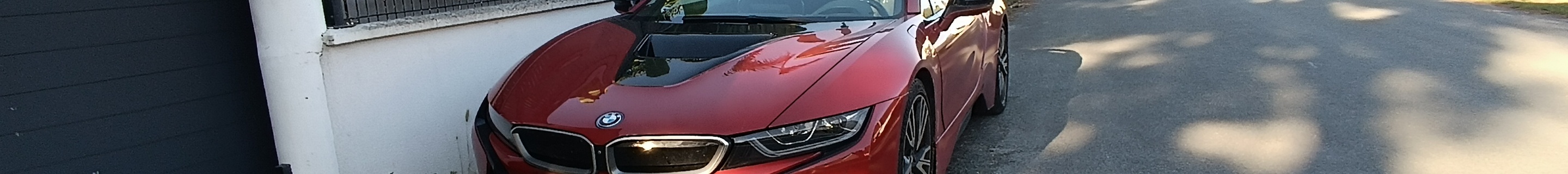 BMW i8 Protonic Red Edition