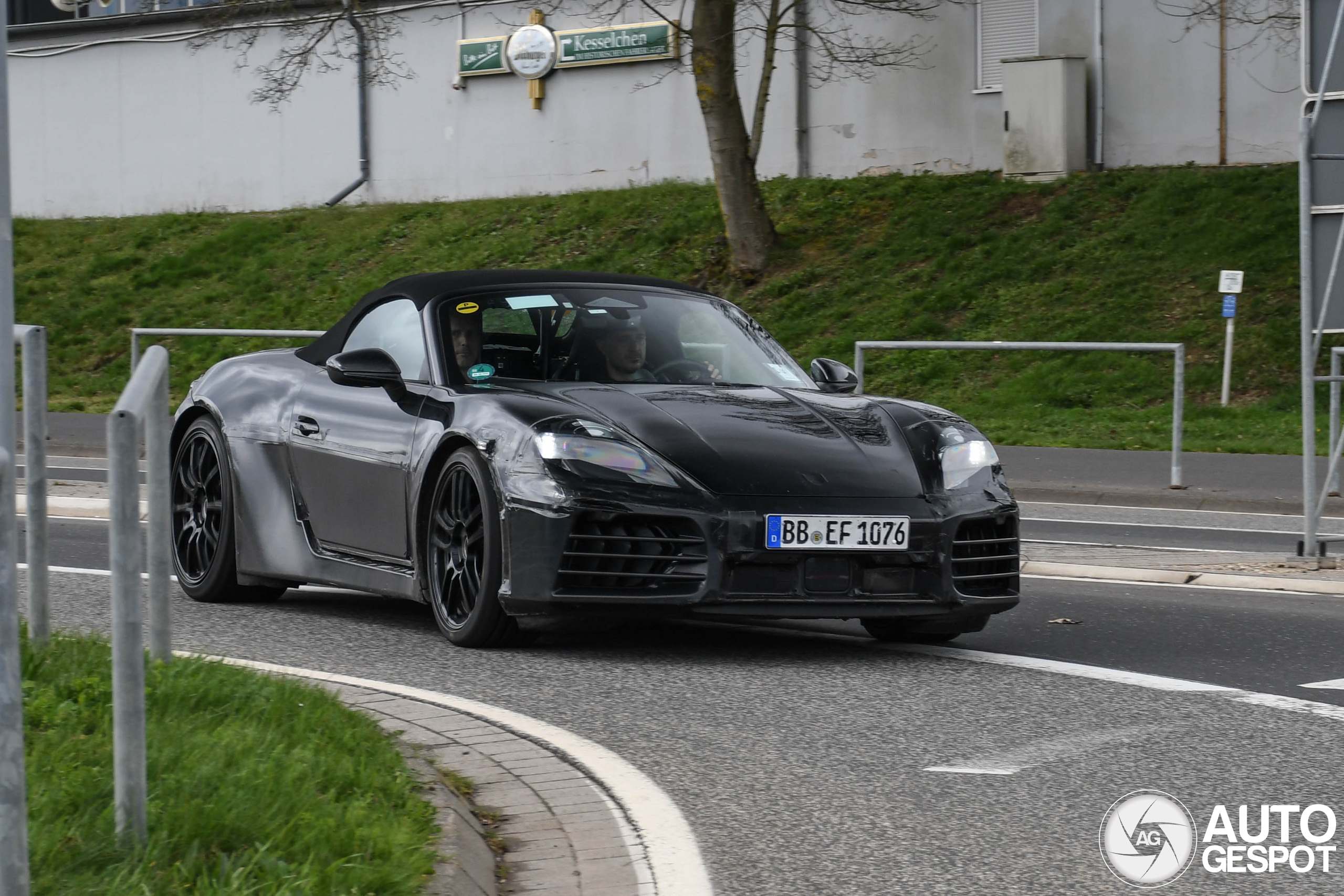 Porsche 718 Boxster EV 2025