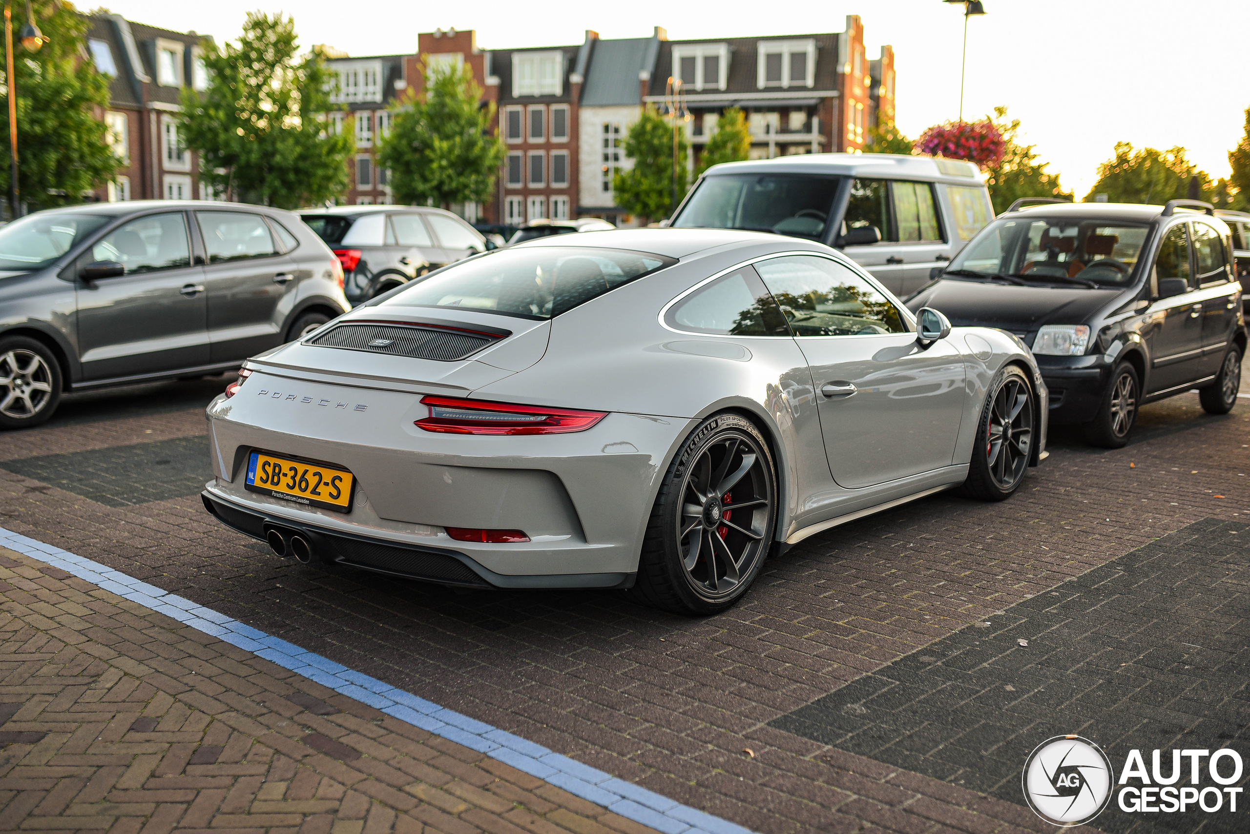 Porsche 991 GT3 Touring