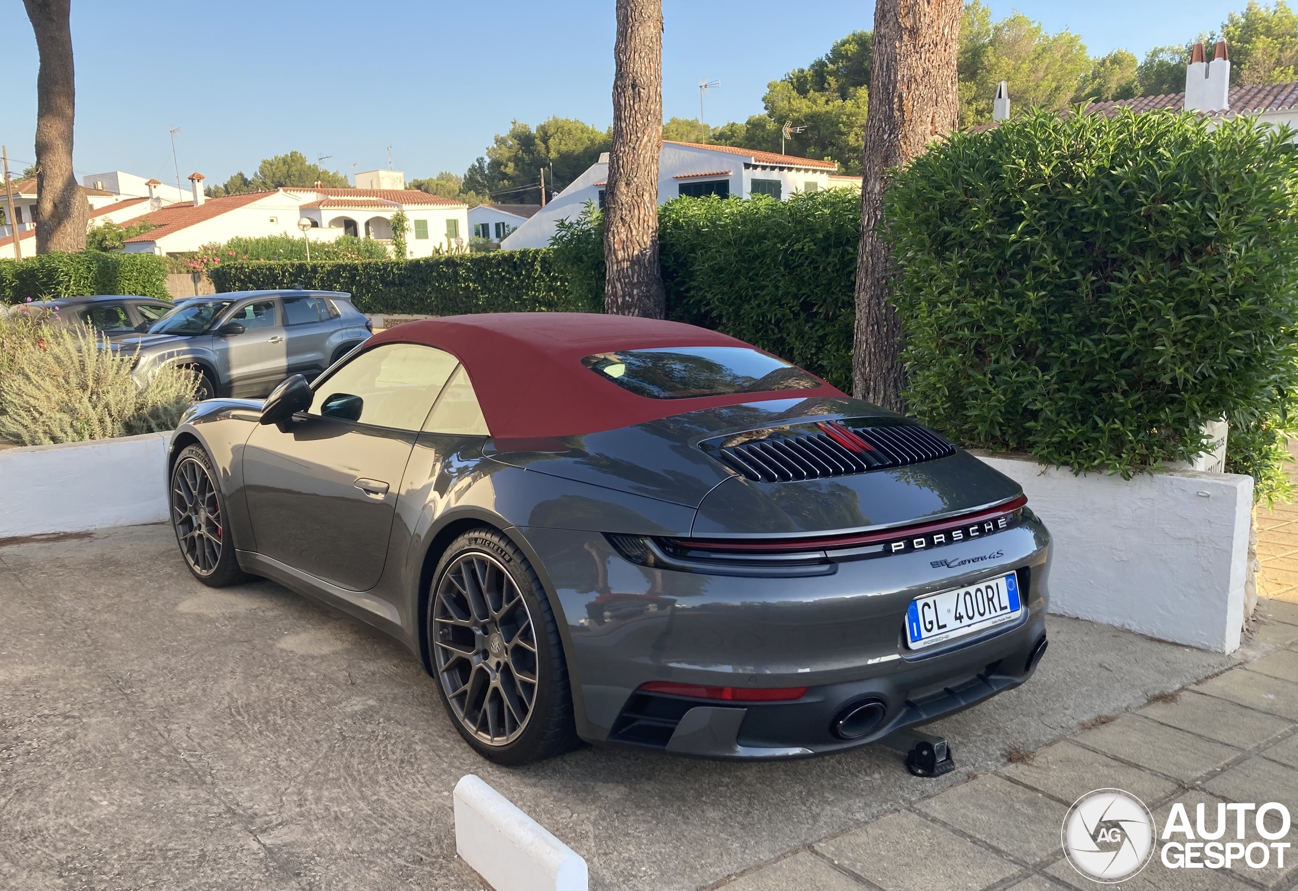 Porsche 992 Carrera 4S Cabriolet