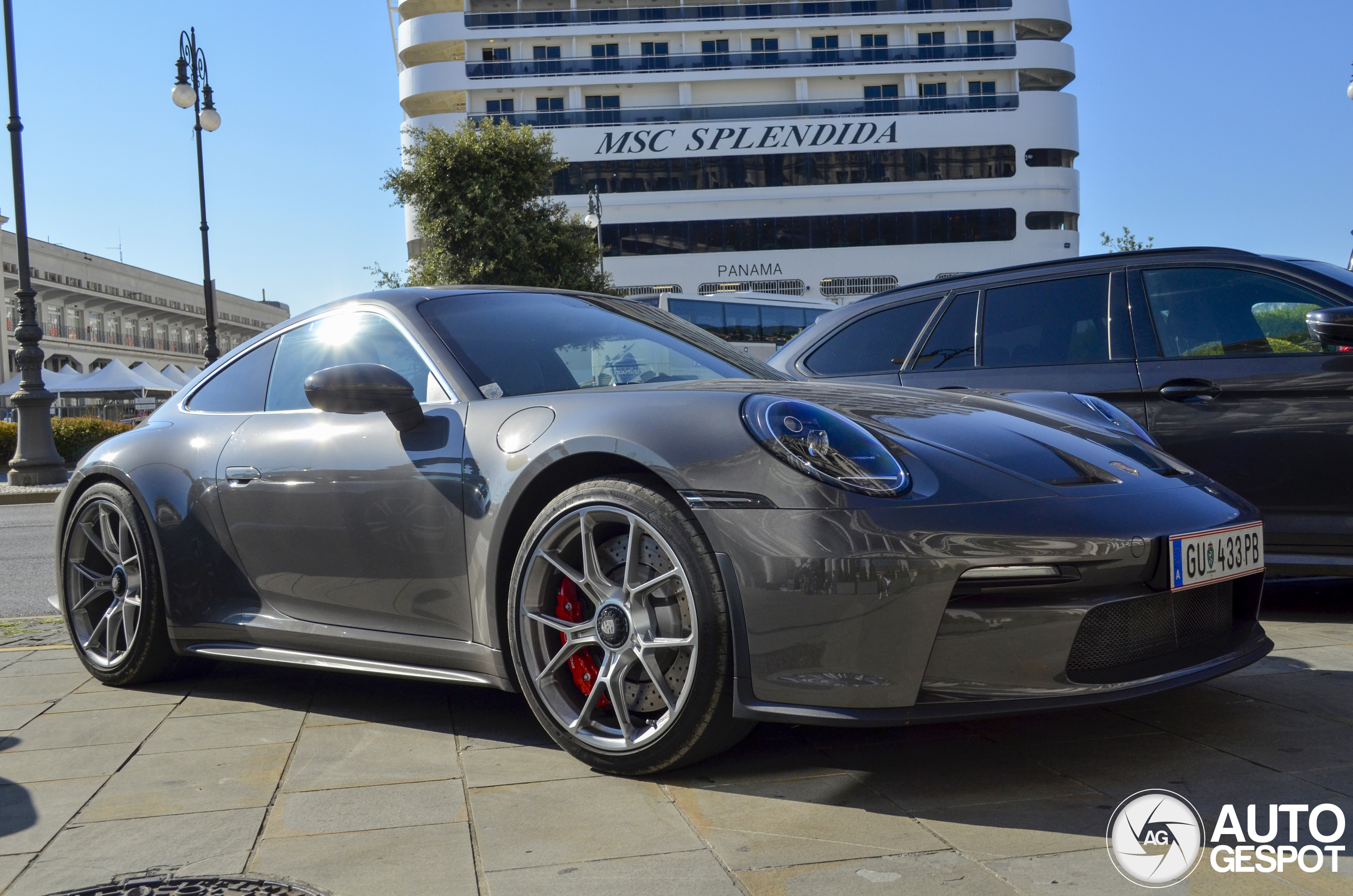 Porsche 992 GT3 Touring