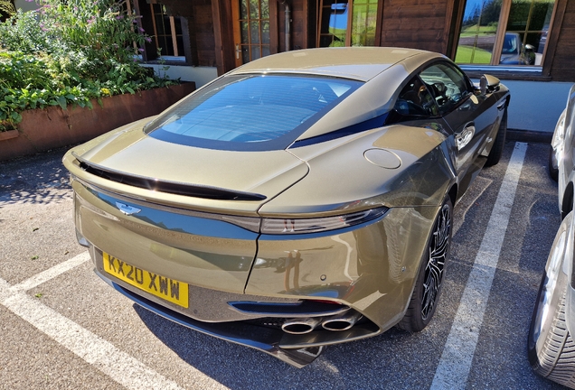 Aston Martin DBS Superleggera OHMSS Edition