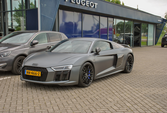 Audi R8 V10 Plus 2015