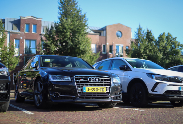 Audi S8 D4 2014