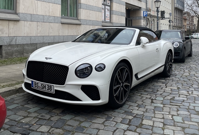 Bentley Continental GTC 2019