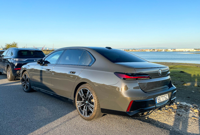 BMW M760e xDrive