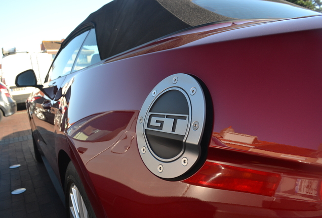 Ford Mustang GT Convertible 2010