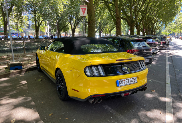 Ford Mustang GT Convertible 2015