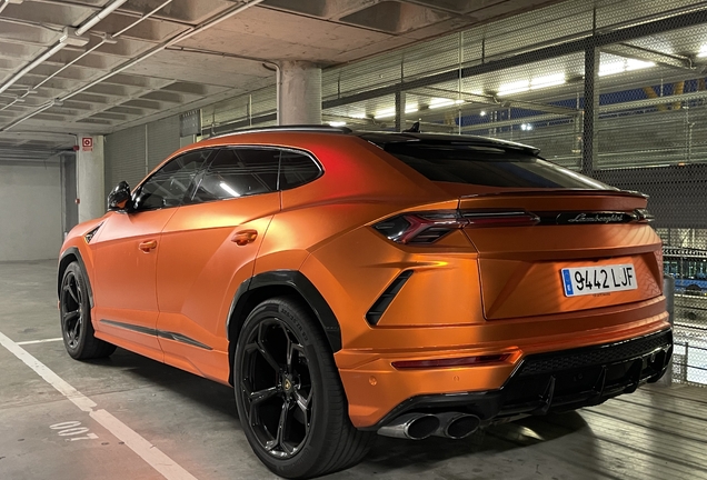 Lamborghini Urus