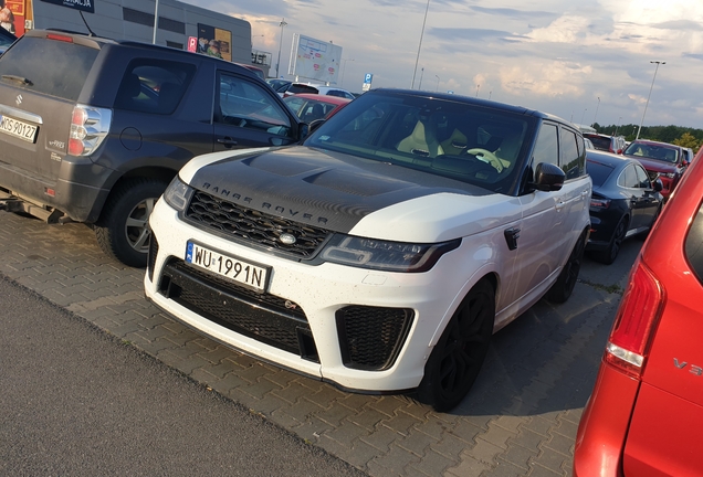 Land Rover Range Rover Sport SVR 2018 Carbon Edition