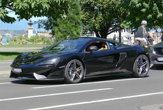 McLaren 570S