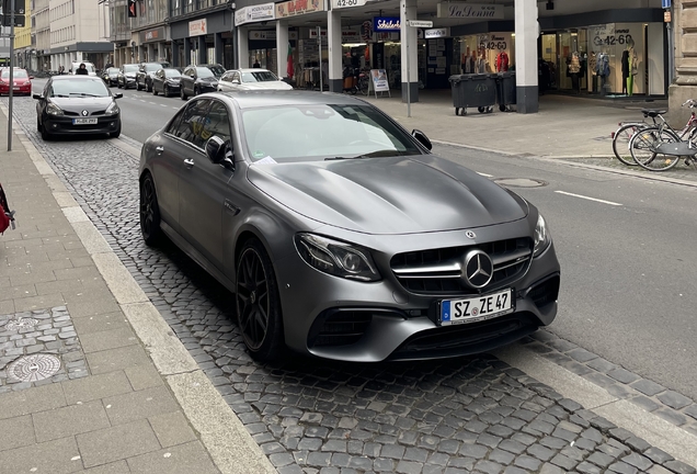 Mercedes-AMG E 63 S W213