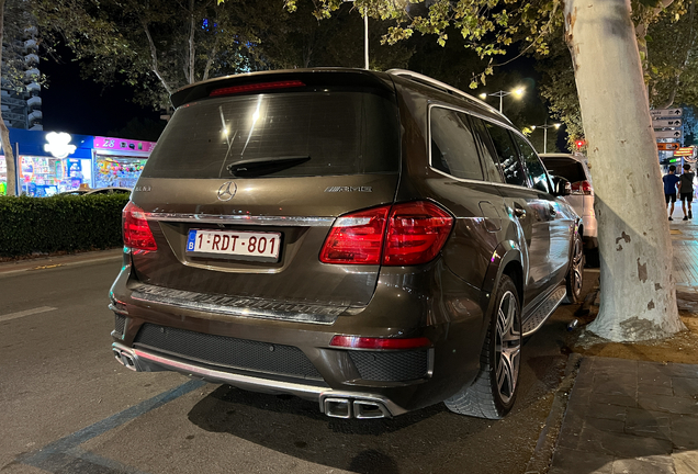 Mercedes-Benz GL 63 AMG X166