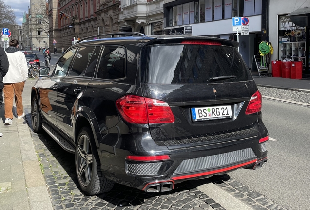 Mercedes-Benz GL 63 AMG X166