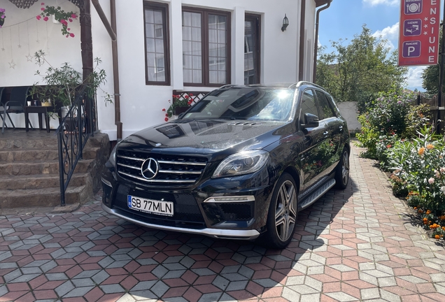 Mercedes-Benz ML 63 AMG W166