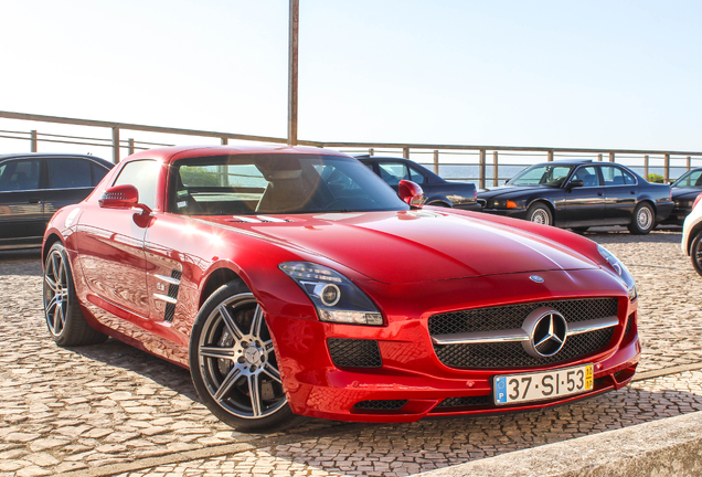 Mercedes-Benz SLS AMG