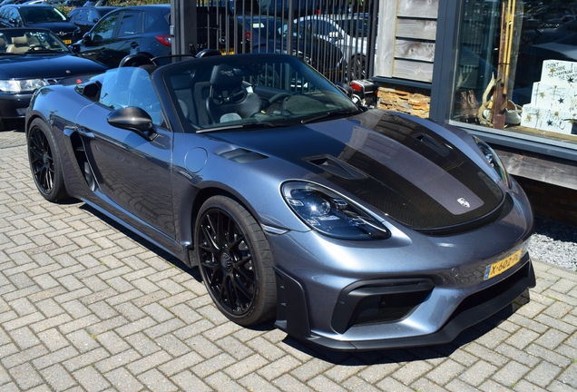 Porsche 718 Spyder RS Weissach Package