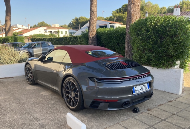 Porsche 992 Carrera 4S Cabriolet