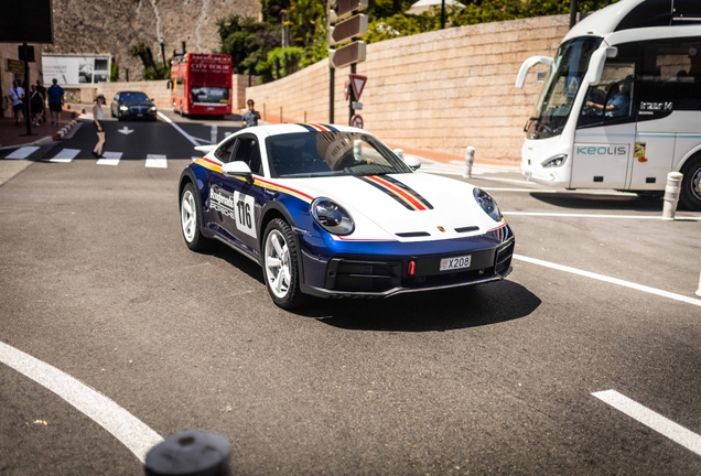 Porsche 992 Dakar